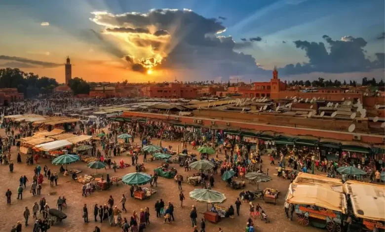 اشادة بالرؤية الملكية للنهوض بالسياحة