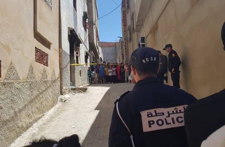 العثور على جثة متحللة فوق سطح منزل يستنفر الأجهزة الأمنية بتيفلت