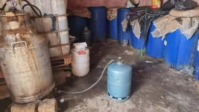 اعتقال مروج “ماء الحياة” وحجز 900 لتر داخل ضيعة فلاحية ضواحي مراكش