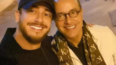 البشير عبدو ينهار بالبكاء في تكريمه بسبب ابنه سعد لمجرد (فيديو)