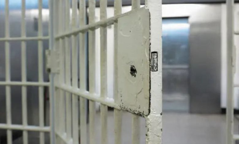 انفراد.. إهانة شرطي تقود لاعتقال 3 أشخاص وإيداعهم سجن الوداية بمراكش