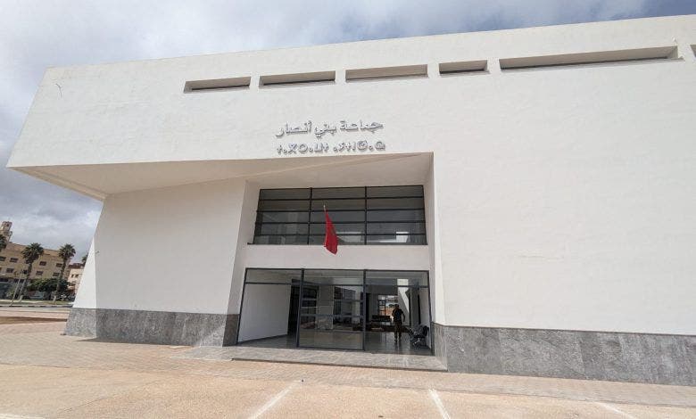 الناظور.. موجة استنكار بسبب نصب غريب في فرخانة ويحي يحي يكشف الستار