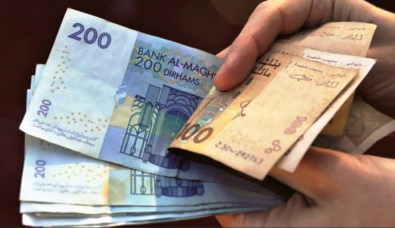 الحكومة تفي بإلتزاماتها.. موظفو القطاع العام يتوصلون بالدفعة الثانية من الزيادة العامة للأجور