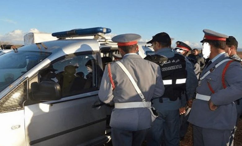 درك الدريوش يحجز سيارة عصابة سرقة وكالات الأموال