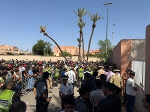 مراكش.. فوضى بسبب الشركة المكلفة ببيع تذاكر مباراة الوداد والكوكب
